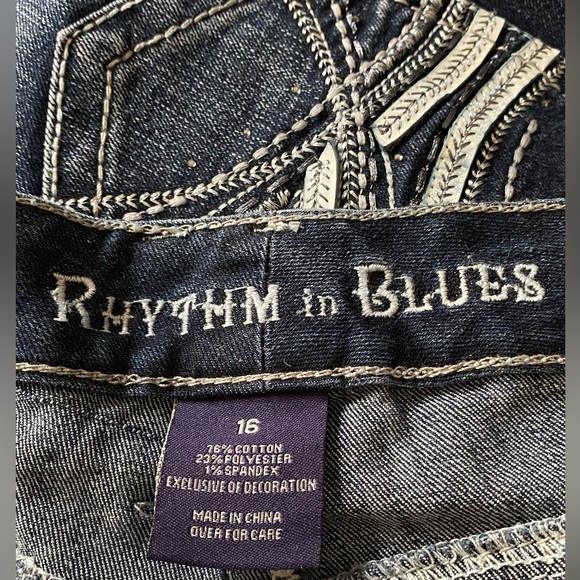 NWT Rhythm in Blues Jeans Capris Dark Blue Wash “Hourglass Slimmer” Size 16 - Picture 11 of 12
